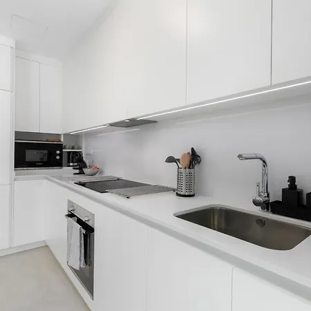 Eleven 4 Apartment