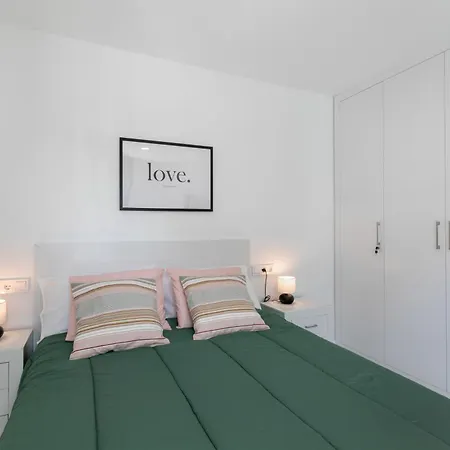 Eleven 4 Σάντα Κρουζ Τενερίφης